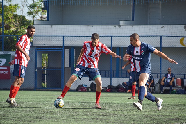 追梦：很多球员打勇士时就像在打总决赛，所以总有人爆发